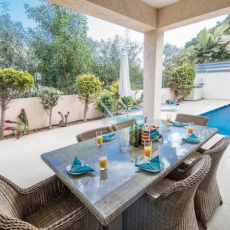 Sienna Villa