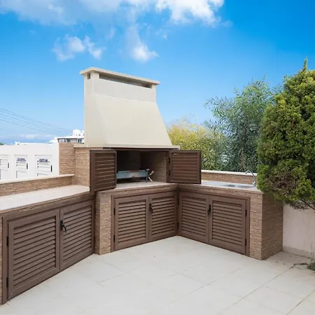 Sienna Villa *